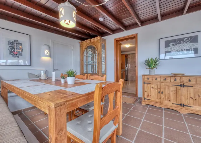 Feriehus Endless Summer - Private Pool And Bbq By Lanzarote Playa Blanca (Lanzarote)