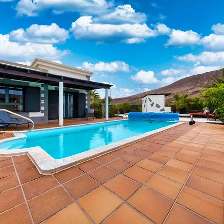 Hébergement de vacances Endless Summer - Private Pool And Bbq By Lanzarote Vacation Homes